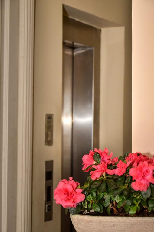 Omer Hayyam Suites Istanbul Luaran gambar